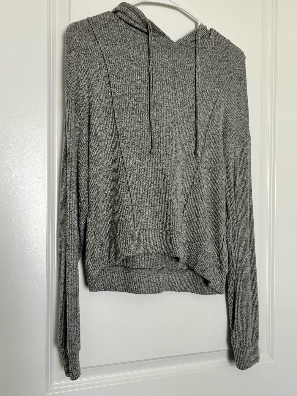 Kohl’s (S) NWOT Gray Soft Ribbed Hoodie